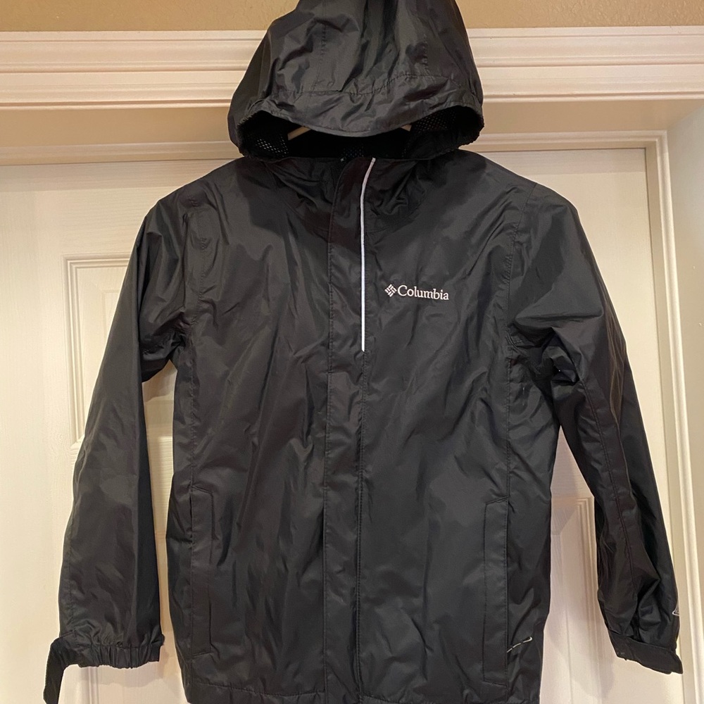 Kids Columbia rain jacket size 7/8, like new
